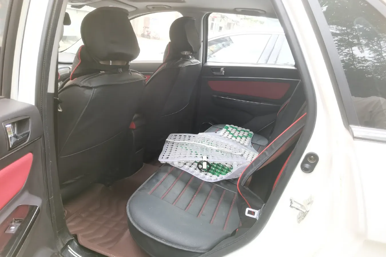 2015 BeiJing Auto Senova X25 1.5L 116HP L4 5MT,autocango,china used car exporter,china ev exporter,chinese used car exporter,chinese used ev exporter