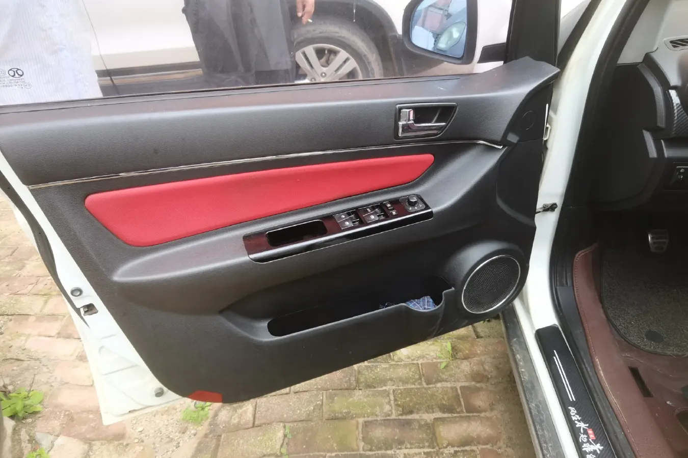 2015 BeiJing Auto Senova X25 1.5L 116HP L4 5MT,autocango,china used car exporter,china ev exporter,chinese used car exporter,chinese used ev exporter