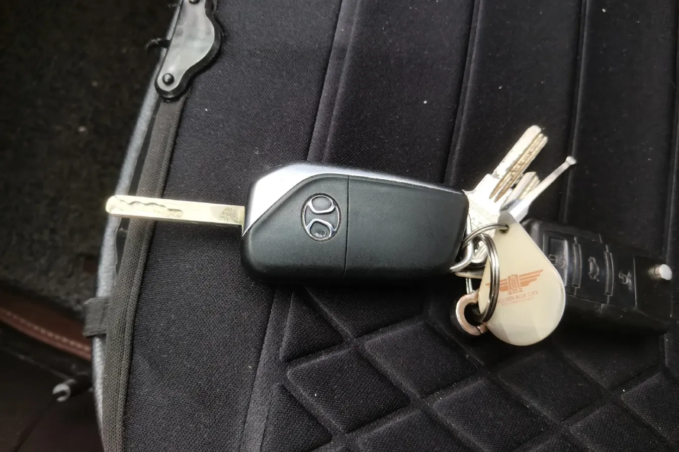 2015 BeiJing Auto Senova X25 1.5L 116HP L4 5MT,autocango,china used car exporter,china ev exporter,chinese used car exporter,chinese used ev exporter