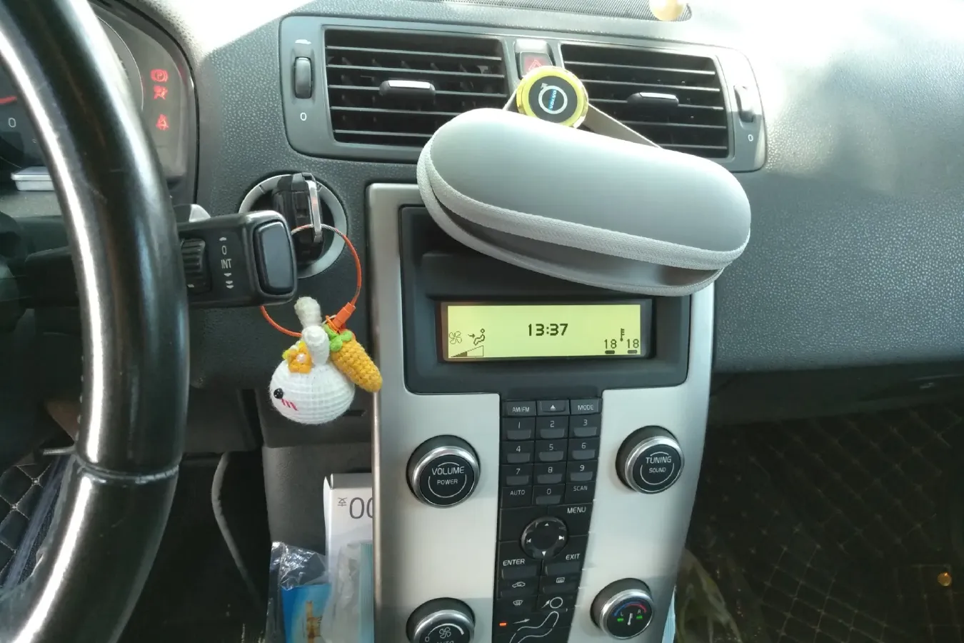 2011 Volvo S40 2.0L 141HP L4 6DCT,autocango,china used car exporter,china ev exporter,chinese used car exporter,chinese used ev exporter