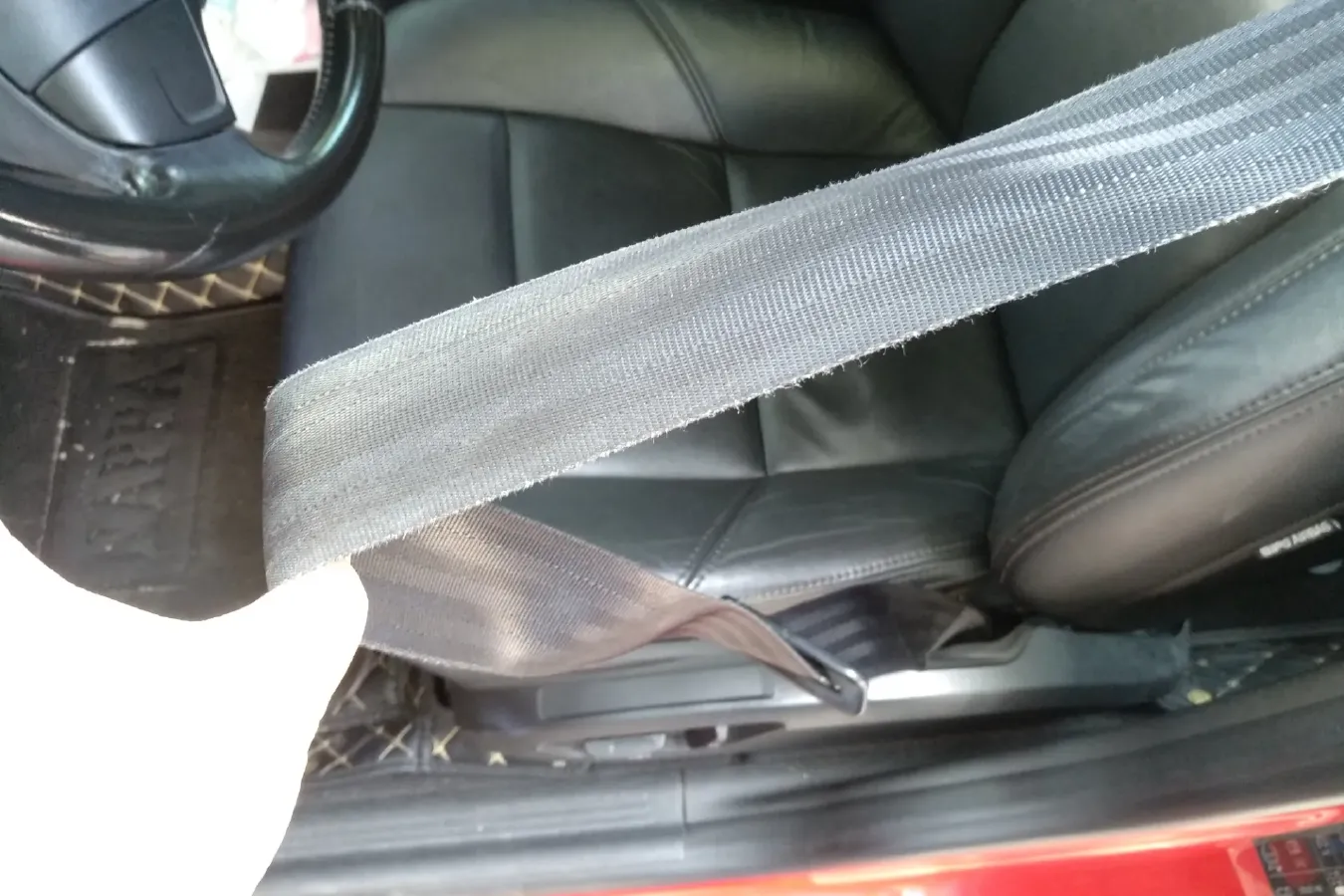 2011 Volvo S40 2.0L 141HP L4 6DCT,autocango,china used car exporter,china ev exporter,chinese used car exporter,chinese used ev exporter