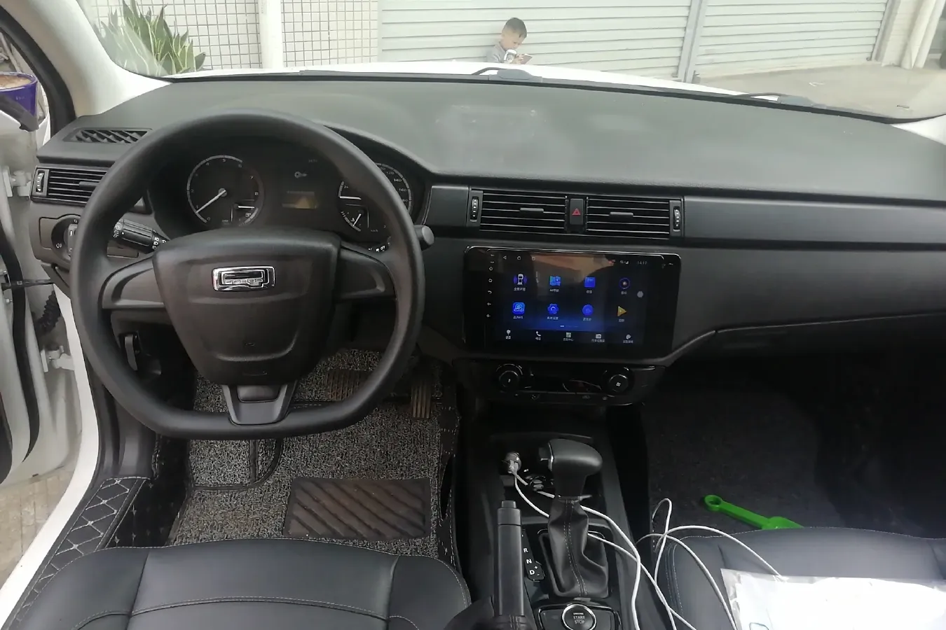 2021 Qoros 3 1.5T 156HP L4 CVT,autocango,china used car exporter,china ev exporter,chinese used car exporter,chinese used ev exporter