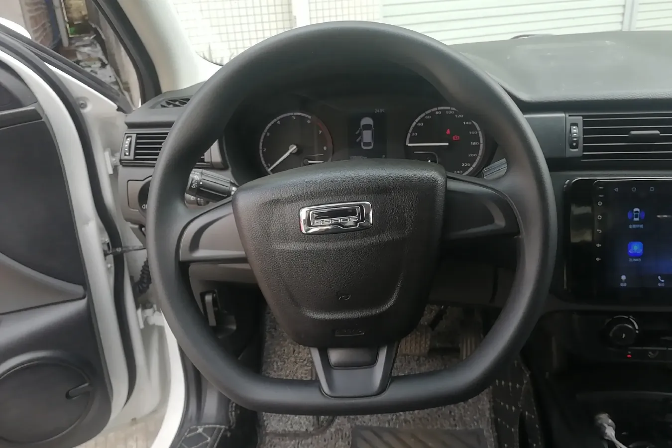 2021 Qoros 3 1.5T 156HP L4 CVT,autocango,china used car exporter,china ev exporter,chinese used car exporter,chinese used ev exporter