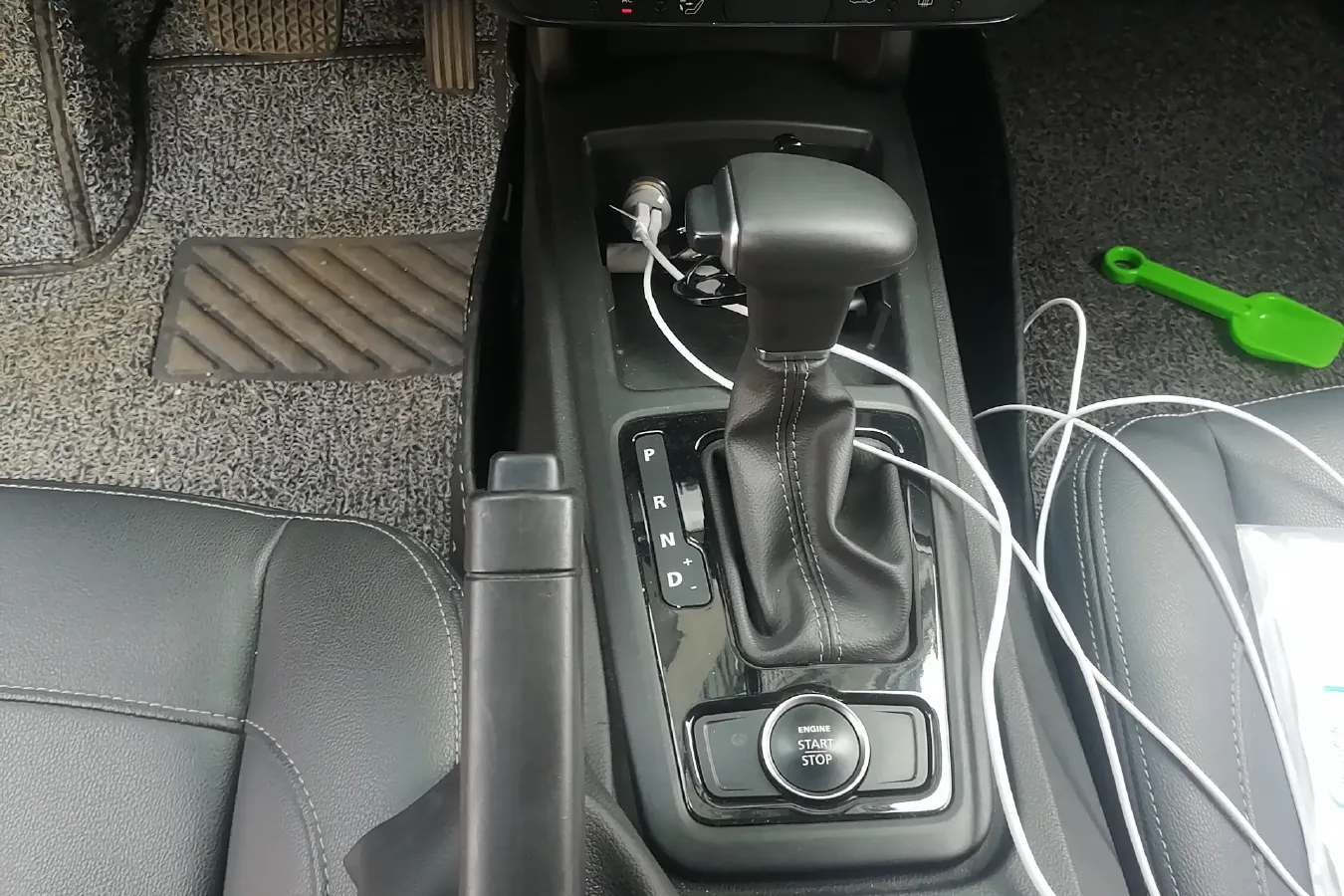 2021 Qoros 3 1.5T 156HP L4 CVT,autocango,china used car exporter,china ev exporter,chinese used car exporter,chinese used ev exporter