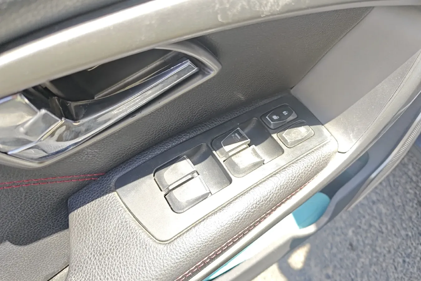 2017 HawTai Santafe 1.5T 156HP L4 6MT,autocango,china used car exporter,china ev exporter,chinese used car exporter,chinese used ev exporter