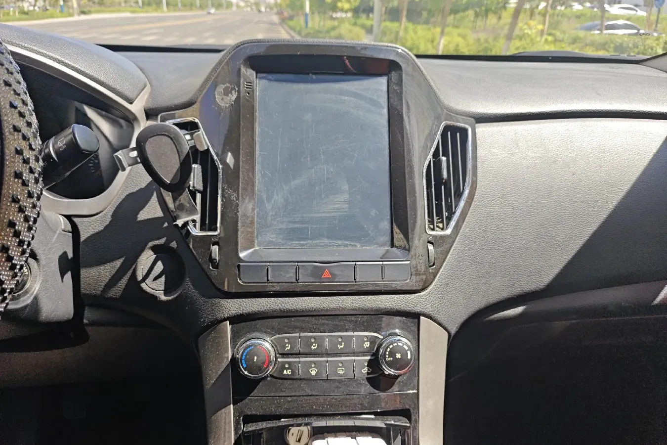 2017 HawTai Santafe 1.5T 156HP L4 6MT,autocango,china used car exporter,china ev exporter,chinese used car exporter,chinese used ev exporter