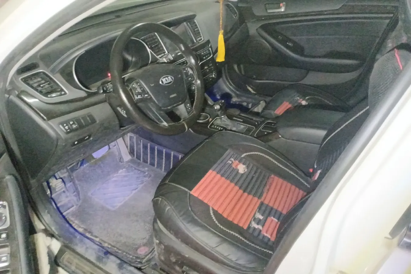 2013 Kia Cadenza 2.4L 180HP L4 6AT,autocango,china used car exporter,china ev exporter,chinese used car exporter,chinese used ev exporter