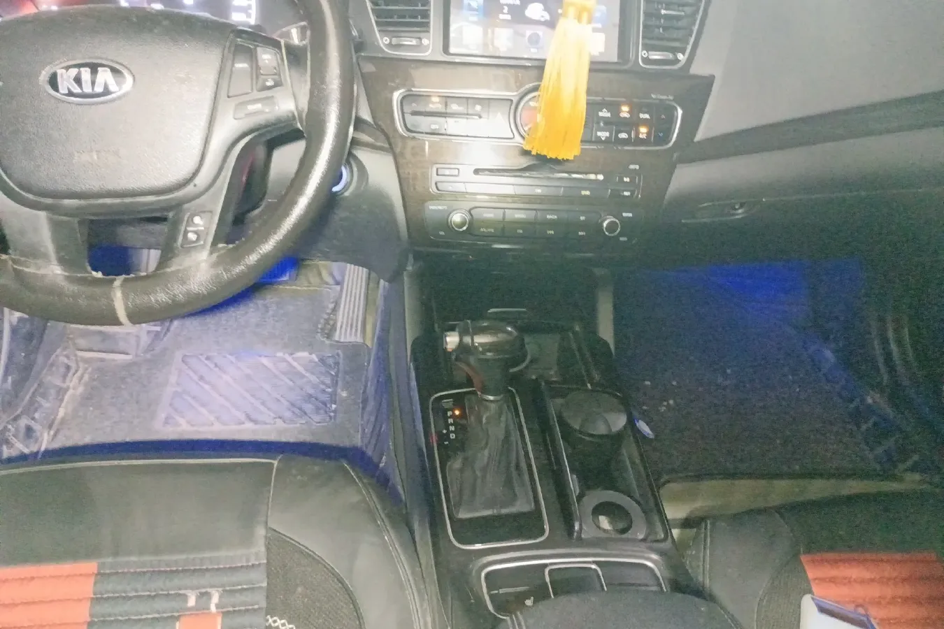 2013 Kia Cadenza 2.4L 180HP L4 6AT,autocango,china used car exporter,china ev exporter,chinese used car exporter,chinese used ev exporter