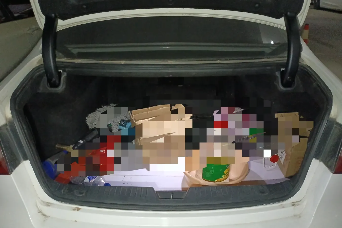 2013 Kia Cadenza 2.4L 180HP L4 6AT,autocango,china used car exporter,china ev exporter,chinese used car exporter,chinese used ev exporter