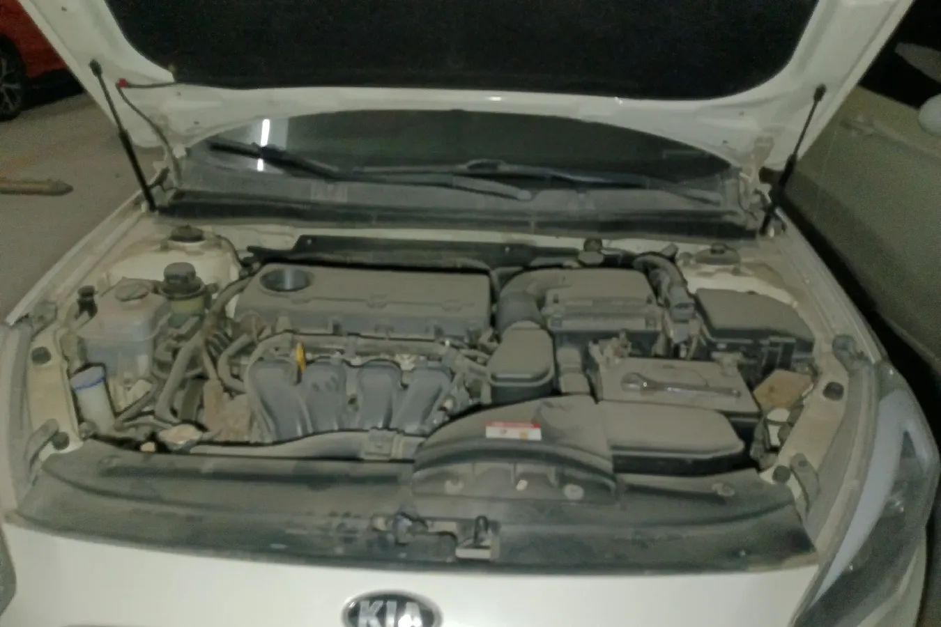 2013 Kia Cadenza 2.4L 180HP L4 6AT,autocango,china used car exporter,china ev exporter,chinese used car exporter,chinese used ev exporter