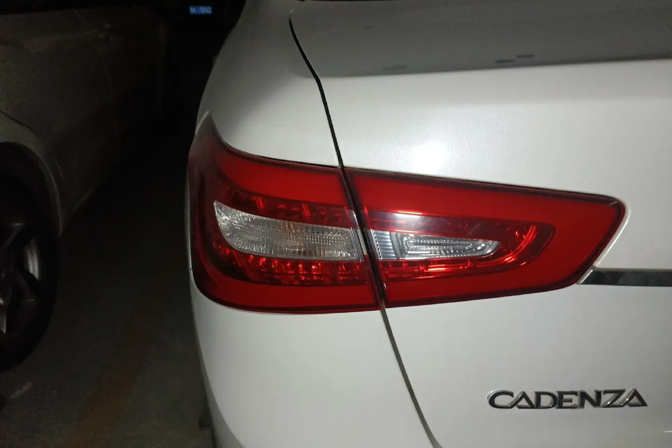 2013 Kia Cadenza 2.4L 180HP L4 6AT,autocango,china used car exporter,china ev exporter,chinese used car exporter,chinese used ev exporter