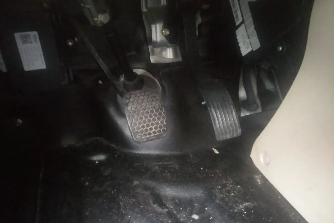 2021 ChangAn KuaYue KuaYueXing V5 EV BEV 41.86KWH,autocango,china used car exporter,china ev exporter,chinese used car exporter,chinese used ev exporter