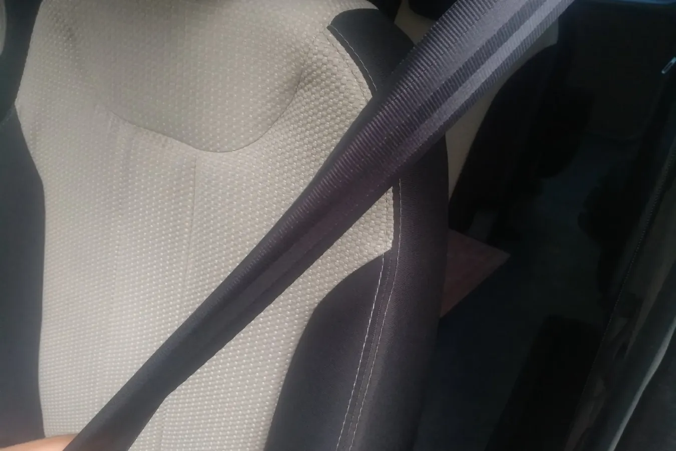 2021 ChangAn KuaYue KuaYueXing V5 EV BEV 41.86KWH,autocango,china used car exporter,china ev exporter,chinese used car exporter,chinese used ev exporter