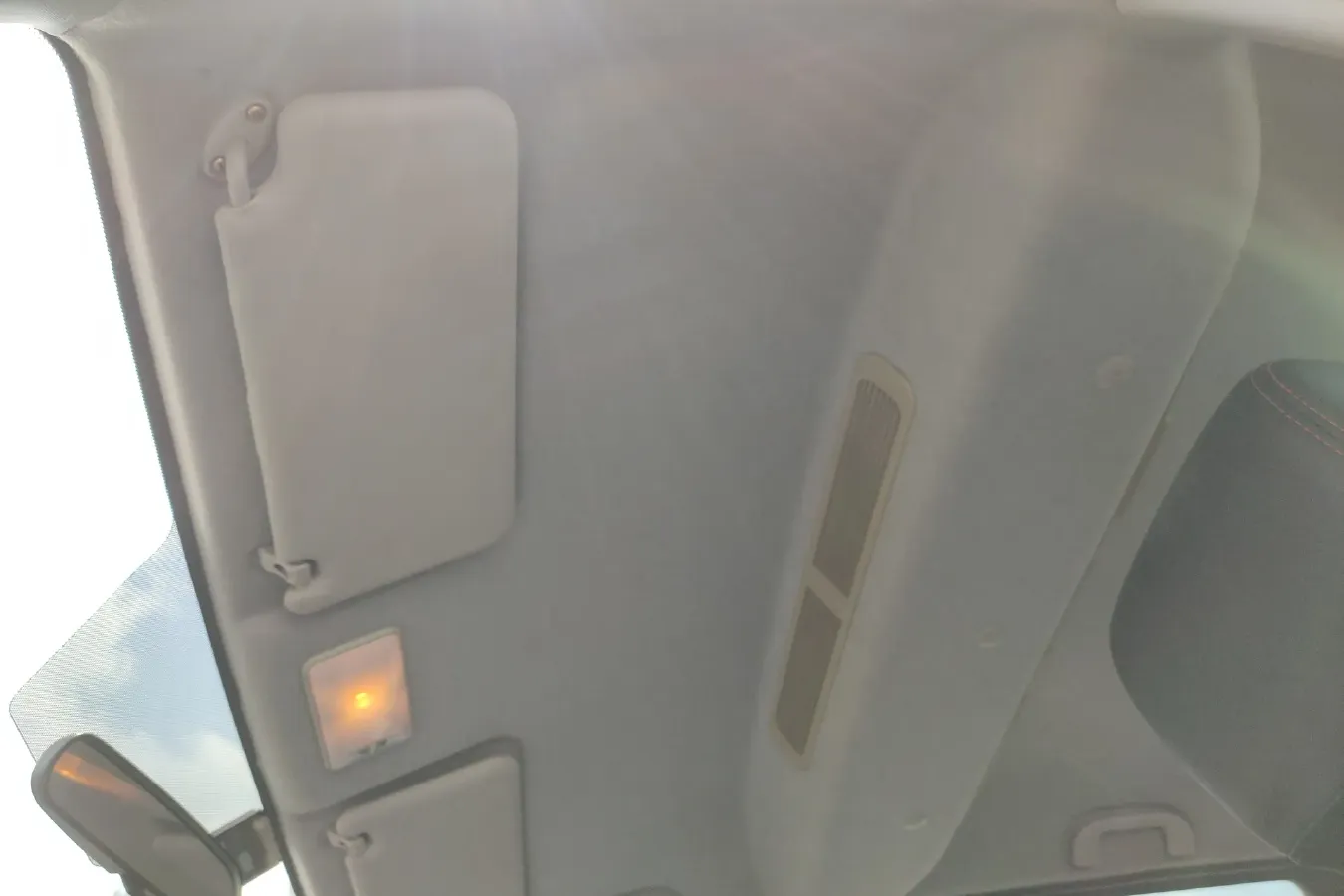 2014 BAIC WeiWang M20 1.5L 106HP L4 5MT,autocango,china used car exporter,china ev exporter,chinese used car exporter,chinese used ev exporter