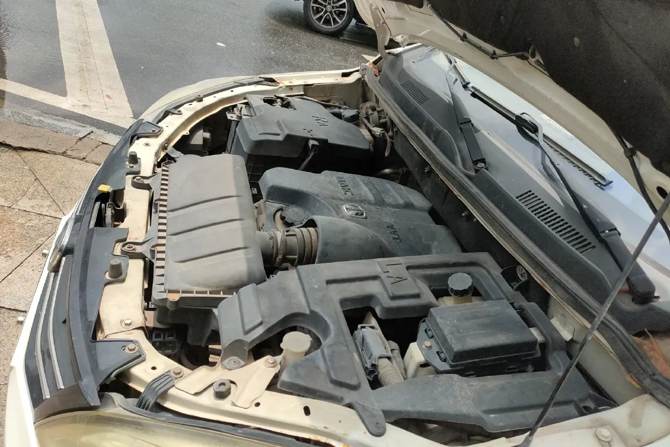 2014 BAIC WeiWang M20 1.5L 106HP L4 5MT,autocango,china used car exporter,china ev exporter,chinese used car exporter,chinese used ev exporter