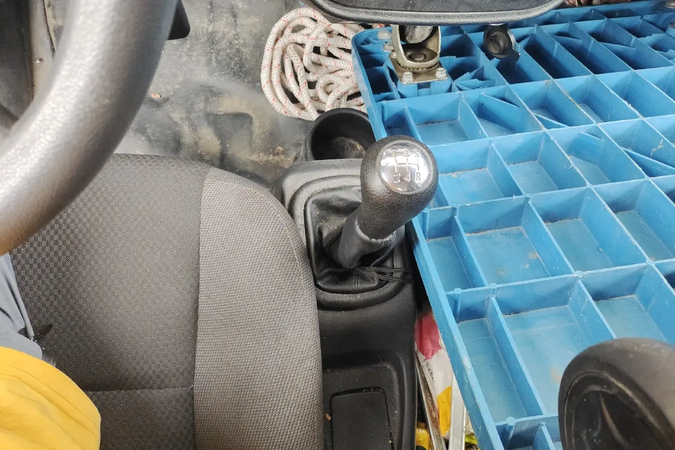 2021 ChangAn Kaicene ShenQi T20 1.5L 116HP L4 5MT,autocango,china used car exporter,china ev exporter,chinese used car exporter,chinese used ev exporter