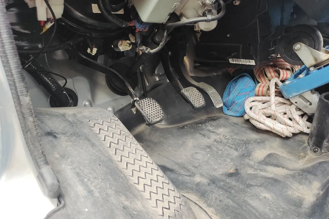 2021 ChangAn Kaicene ShenQi T20 1.5L 116HP L4 5MT,autocango,china used car exporter,china ev exporter,chinese used car exporter,chinese used ev exporter