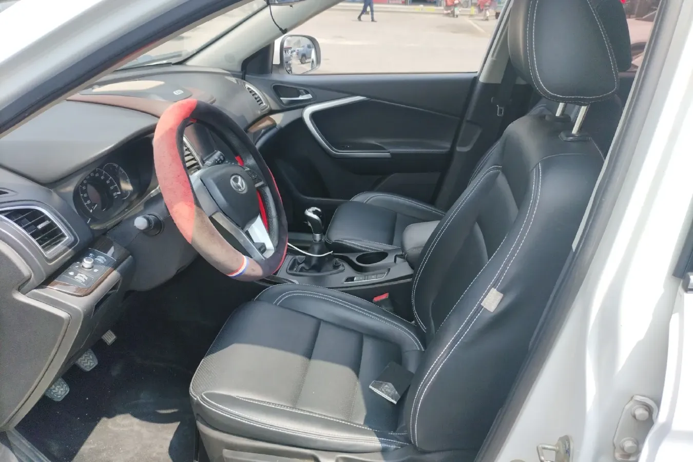 2016 BAIC Hyosow S6 1.5T 150HP L4 6MT,autocango,china used car exporter,china ev exporter,chinese used car exporter,chinese used ev exporter