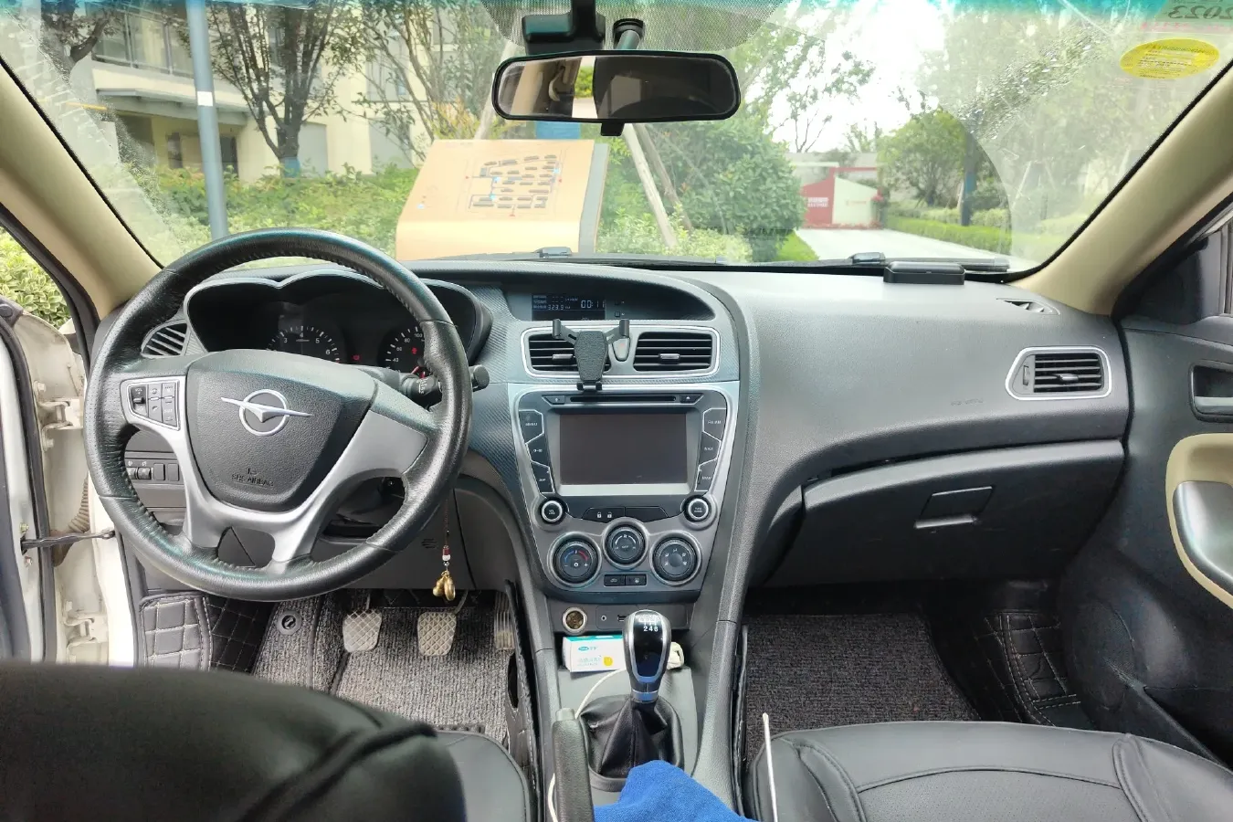 2014 HaiMa Family 1.6L 125HP L4 6MT,autocango,china used car exporter,china ev exporter,chinese used car exporter,chinese used ev exporter