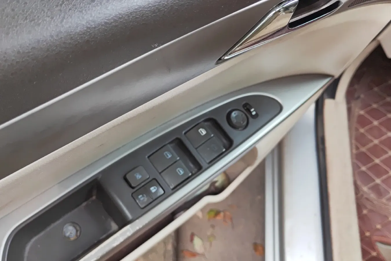 2009 DongFeng Aeolus S30 1.6L 106HP L4 4AT,autocango,china used car exporter,china ev exporter,chinese used car exporter,chinese used ev exporter