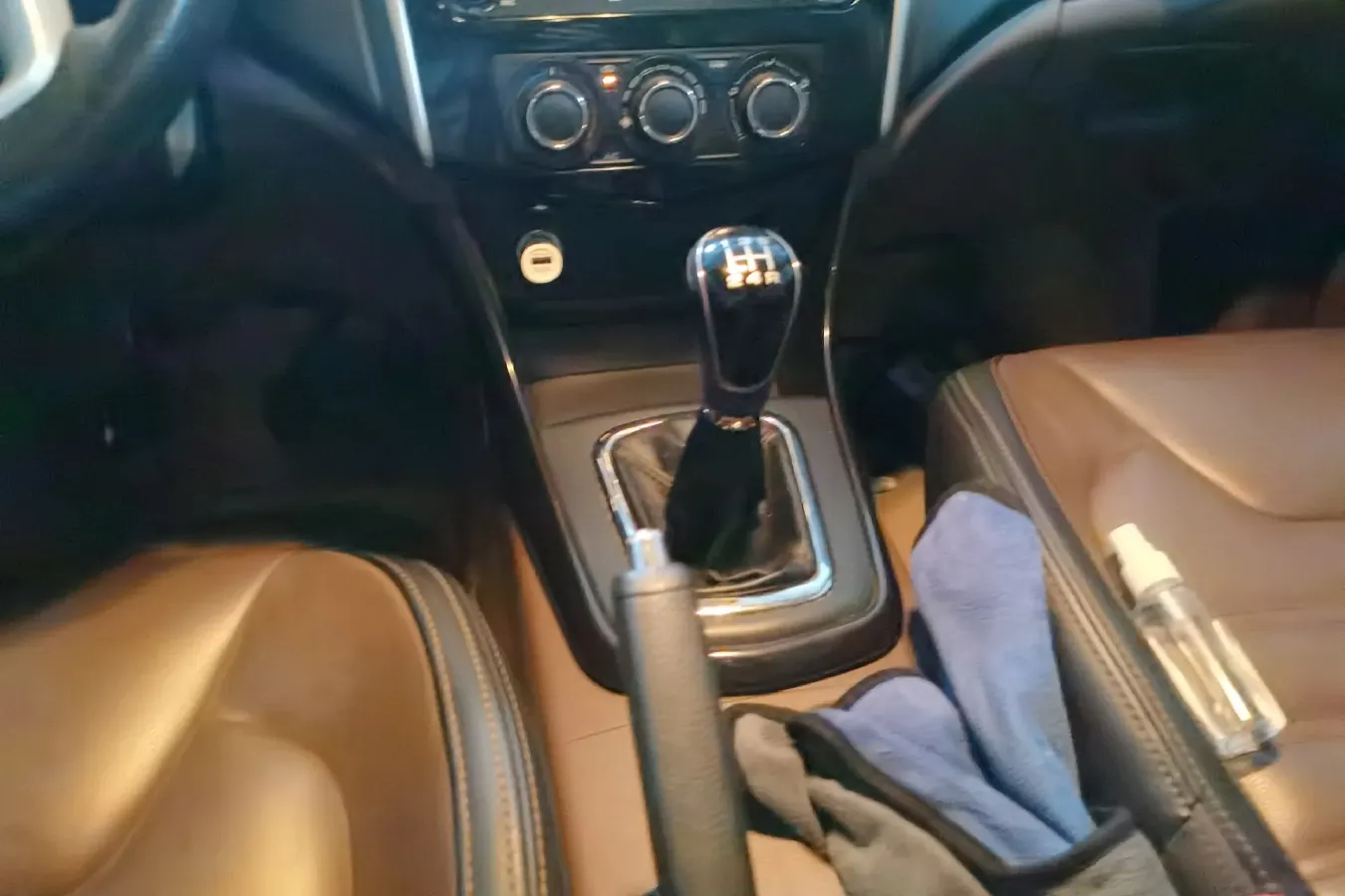 2016 DongFeng Forthing SX6 1.6L 122HP L4 5MT,autocango,china used car exporter,china ev exporter,chinese used car exporter,chinese used ev exporter