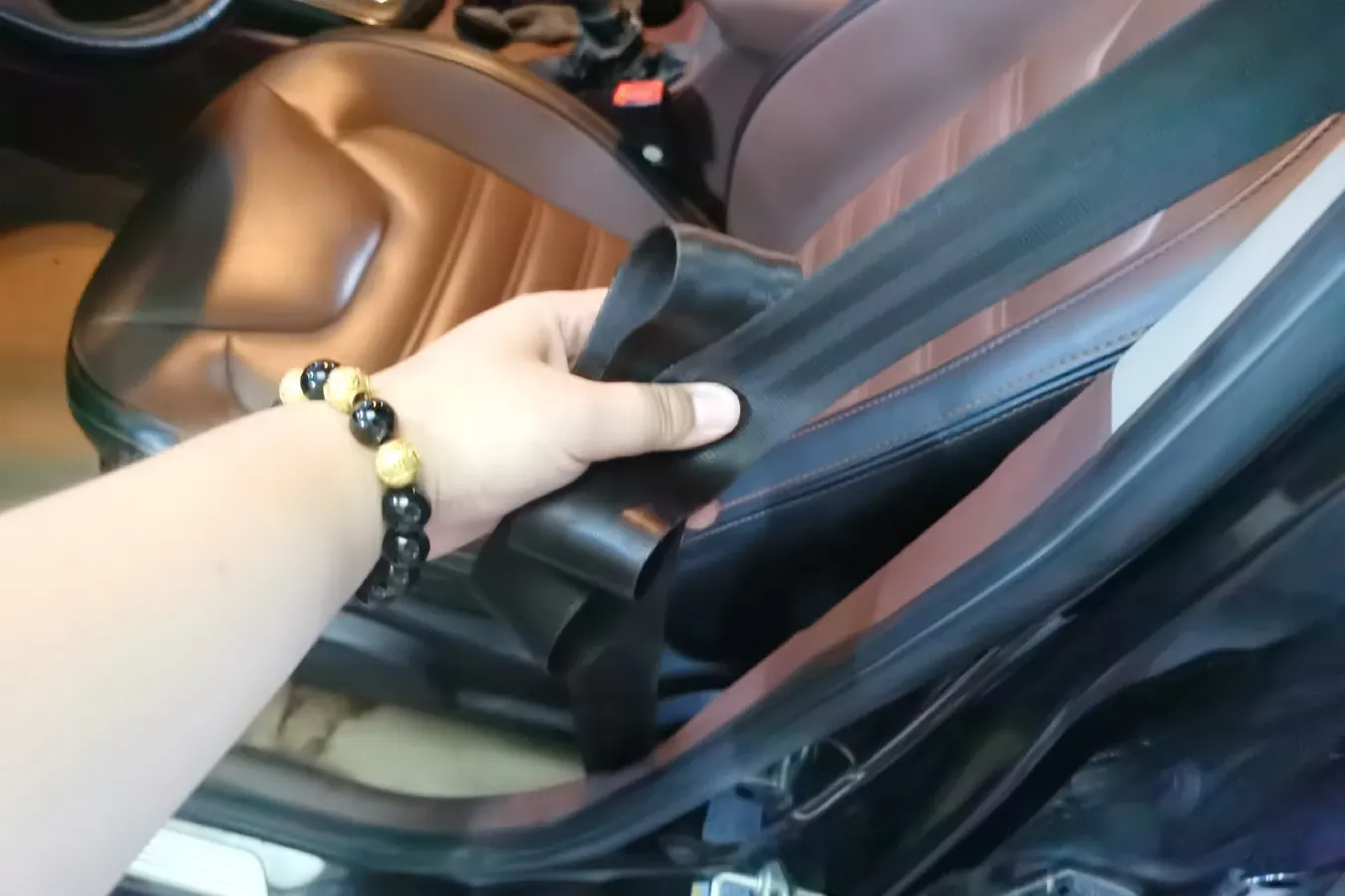 2016 DongFeng Forthing SX6 1.6L 122HP L4 5MT,autocango,china used car exporter,china ev exporter,chinese used car exporter,chinese used ev exporter