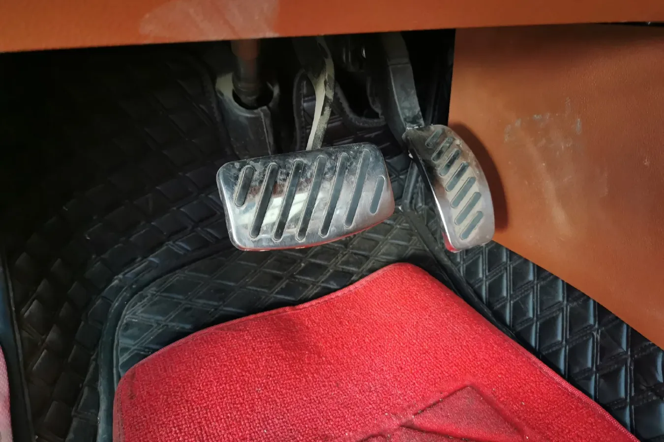 2017 Zotye T700 1.8T 177HP L4 6DCT,autocango,china used car exporter,china ev exporter,chinese used car exporter,chinese used ev exporter