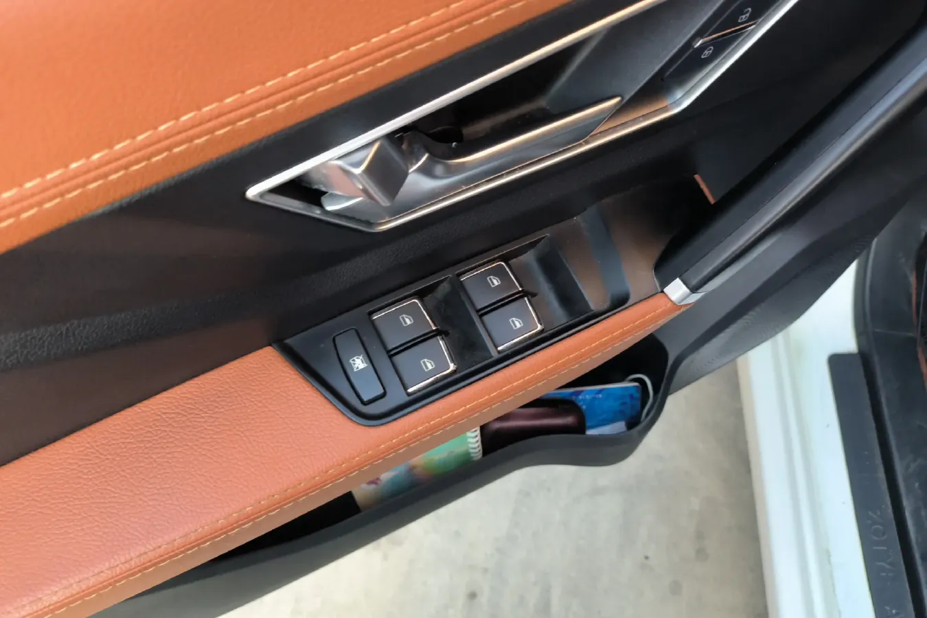 2018 Zotye Cloud 100 BEV 28.4KWH,autocango,china used car exporter,china ev exporter,chinese used car exporter,chinese used ev exporter