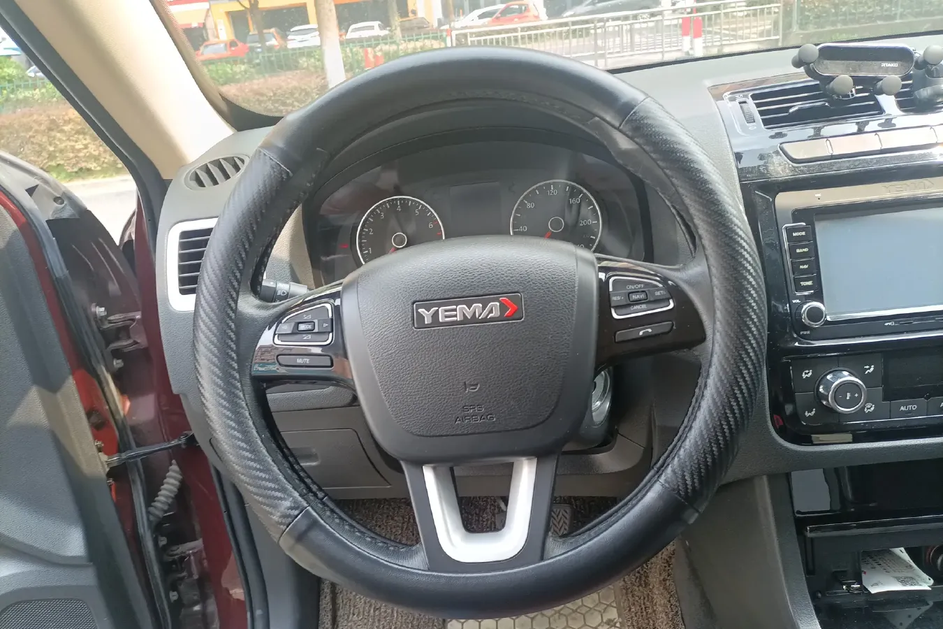 2016 Yema T70 1.8T 160HP L4 CVT,autocango,china used car exporter,china ev exporter,chinese used car exporter,chinese used ev exporter