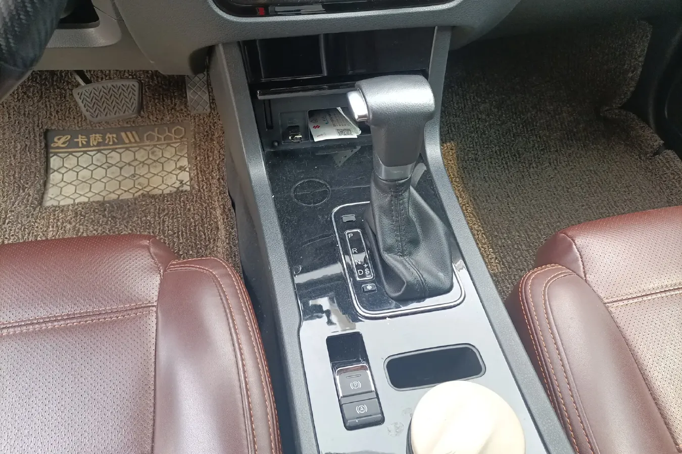 2016 Yema T70 1.8T 160HP L4 CVT,autocango,china used car exporter,china ev exporter,chinese used car exporter,chinese used ev exporter