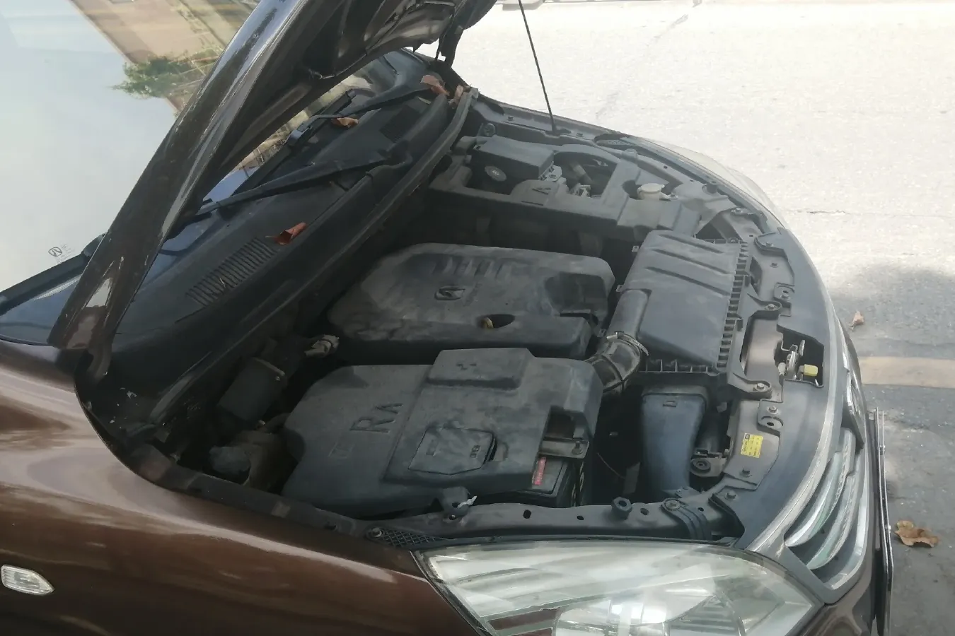 2015 BAIC WeiWang M30 1.5L 116HP L4 5MT,autocango,china used car exporter,china ev exporter,chinese used car exporter,chinese used ev exporter