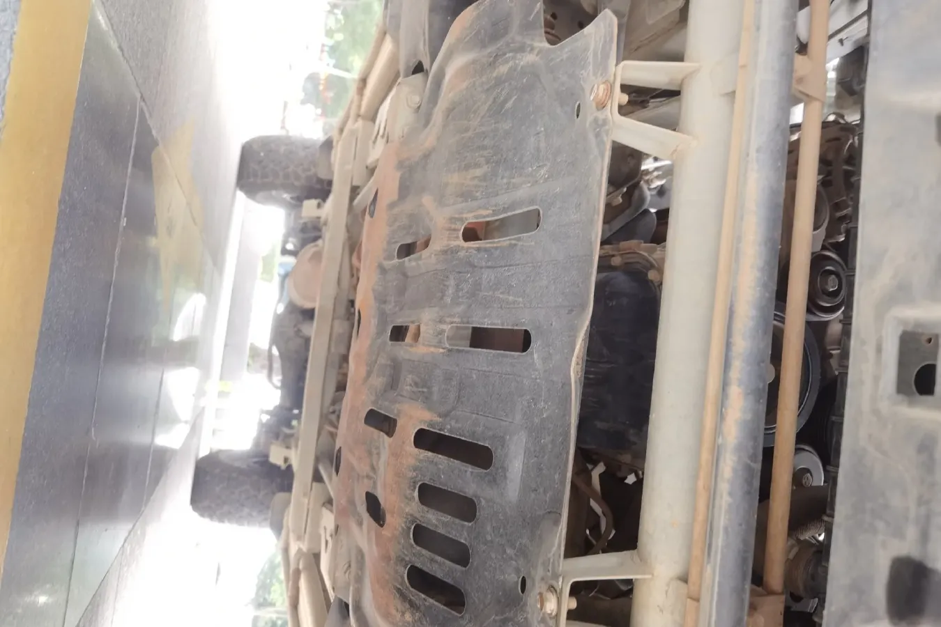 2016 Leopaard Q6 2.4L 147HP L4 5MT,autocango,china used car exporter,china ev exporter,chinese used car exporter,chinese used ev exporter