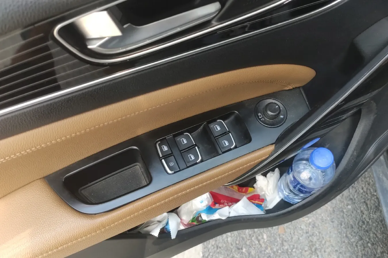 2020 Luxgen URX 1.8T 204HP L4 6AT,autocango,china used car exporter,china ev exporter,chinese used car exporter,chinese used ev exporter