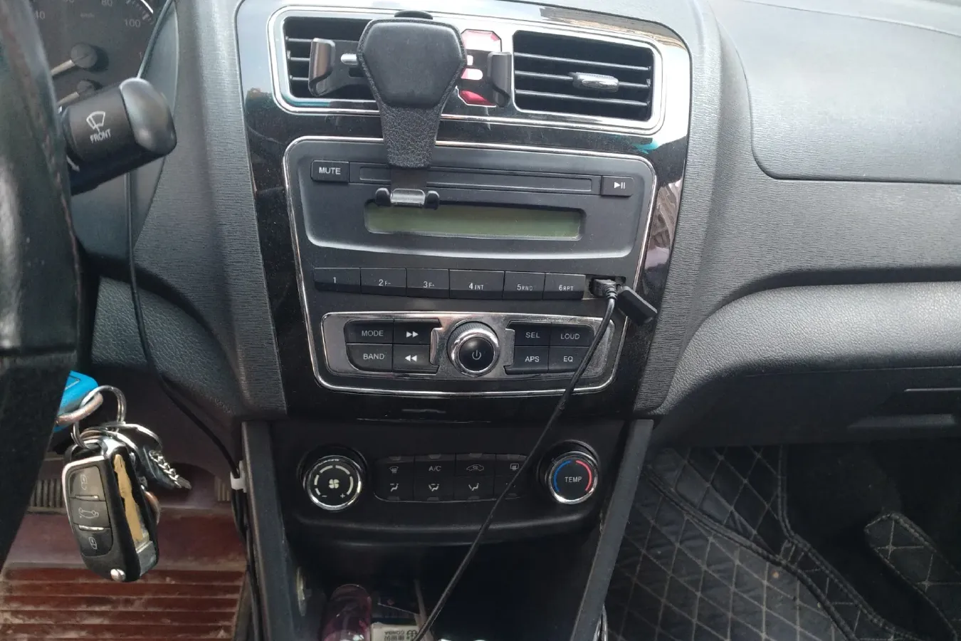 2015 JAC iEV BEV 19.2KWH,autocango,china used car exporter,china ev exporter,chinese used car exporter,chinese used ev exporter