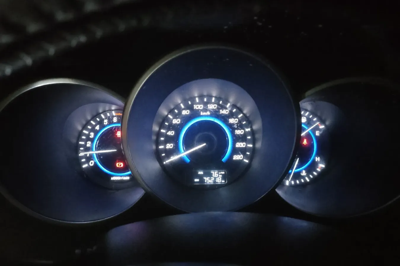 2015 ChangAn Eado 1.6L 125HP L4 5MT,autocango,china used car exporter,china ev exporter,chinese used car exporter,chinese used ev exporter