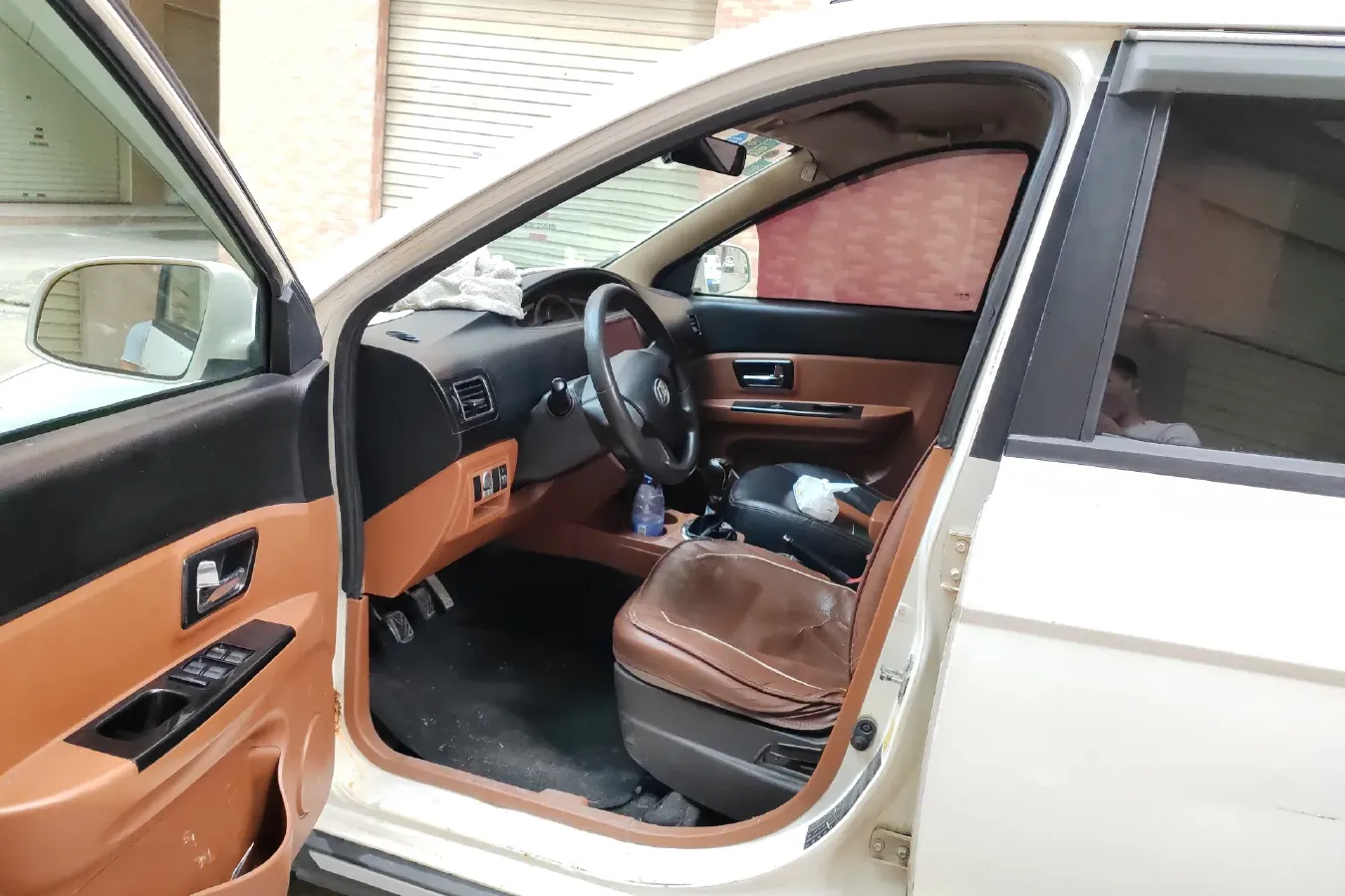 2015 LiFan LeTu 1.5L 109HP L4 5MT,autocango,china used car exporter,china ev exporter,chinese used car exporter,chinese used ev exporter