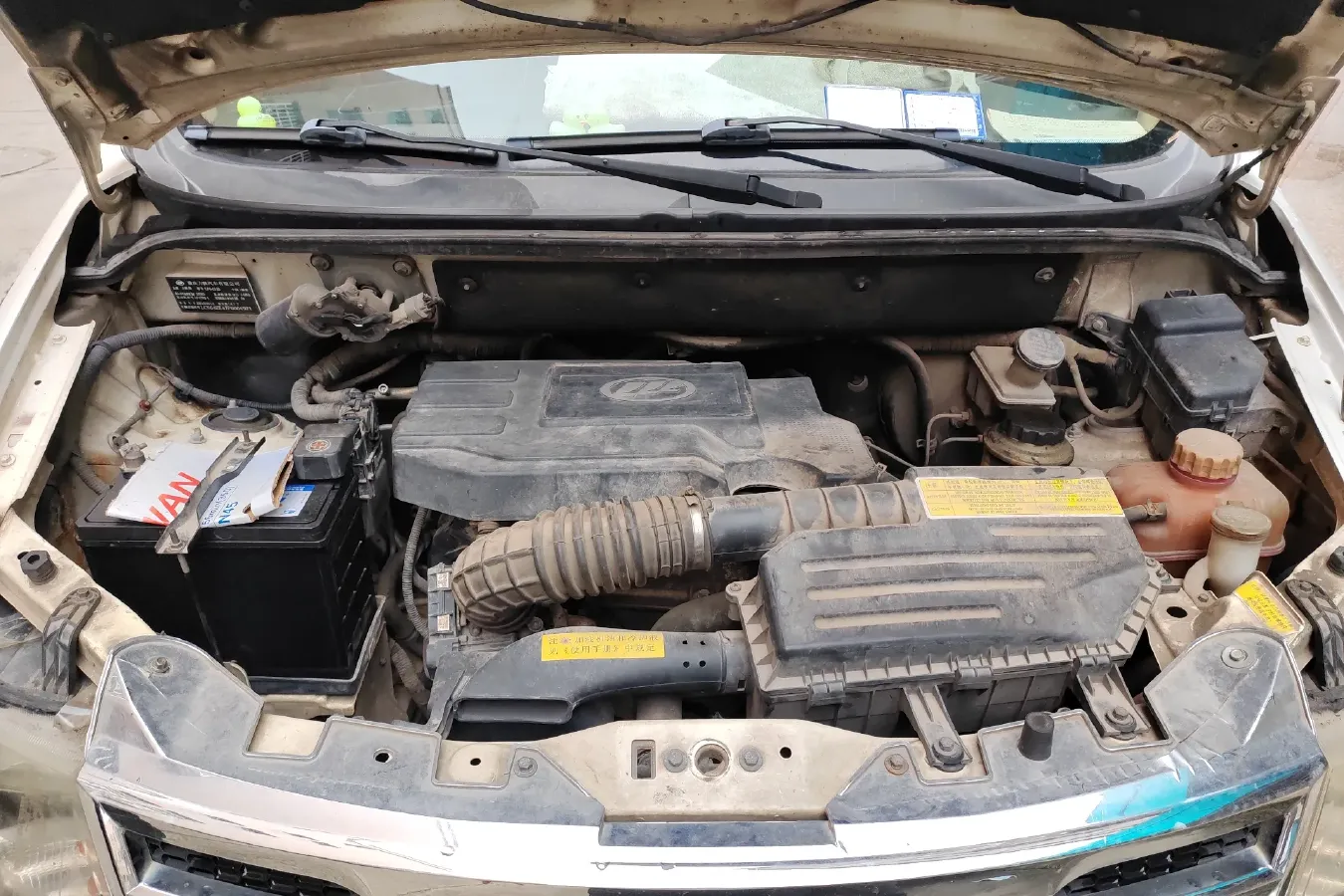 2015 LiFan LeTu 1.5L 109HP L4 5MT,autocango,china used car exporter,china ev exporter,chinese used car exporter,chinese used ev exporter