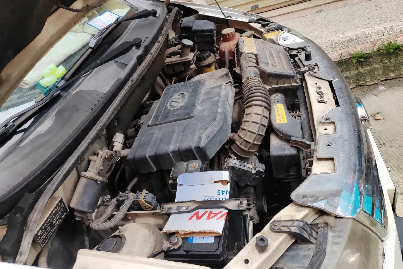 2015 LiFan LeTu 1.5L 109HP L4 5MT,autocango,china used car exporter,china ev exporter,chinese used car exporter,chinese used ev exporter