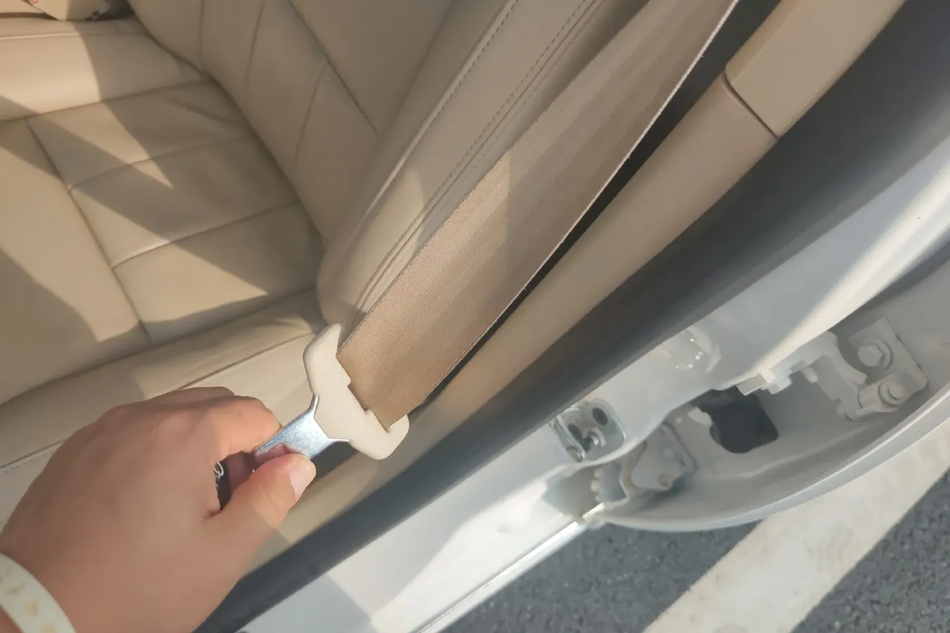 2014 Roewe e550 1.5L 109HP L4 2AT PHEV 11.8KWH,autocango,china used car exporter,china ev exporter,chinese used car exporter,chinese used ev exporter