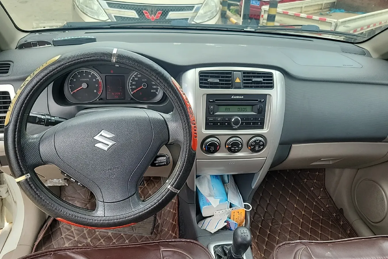 2013 Suzuki Liana 1.4L 101HP L4 5MT,autocango,china used car exporter,china ev exporter,chinese used car exporter,chinese used ev exporter