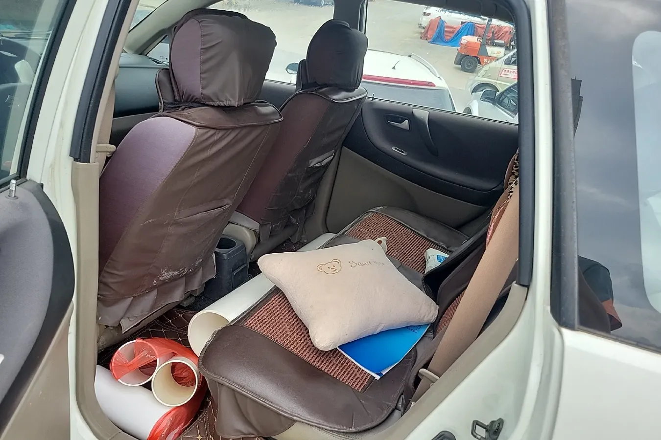 2013 Suzuki Liana 1.4L 101HP L4 5MT,autocango,china used car exporter,china ev exporter,chinese used car exporter,chinese used ev exporter