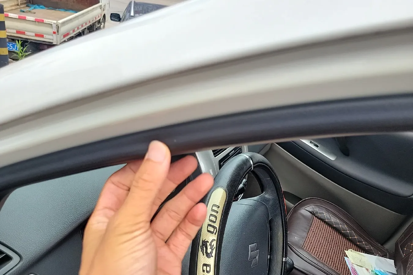 2013 Suzuki Liana 1.4L 101HP L4 5MT,autocango,china used car exporter,china ev exporter,chinese used car exporter,chinese used ev exporter