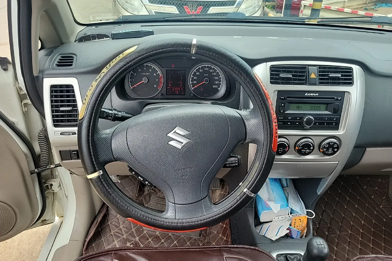 2013 Suzuki Liana 1.4L 101HP L4 5MT,autocango,china used car exporter,china ev exporter,chinese used car exporter,chinese used ev exporter