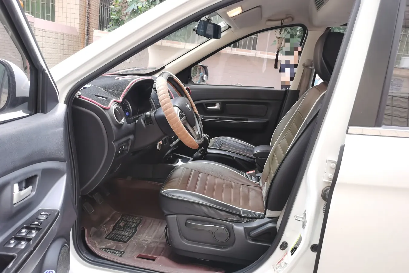 2016 BAIC Hyosow H2 1.5L 106HP L4 5MT,autocango,china used car exporter,china ev exporter,chinese used car exporter,chinese used ev exporter