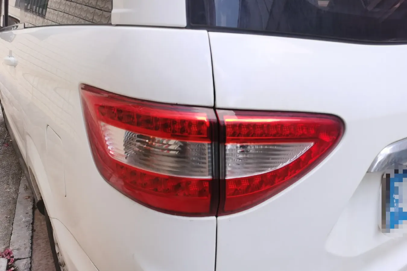 2016 BAIC Hyosow H2 1.5L 106HP L4 5MT,autocango,china used car exporter,china ev exporter,chinese used car exporter,chinese used ev exporter