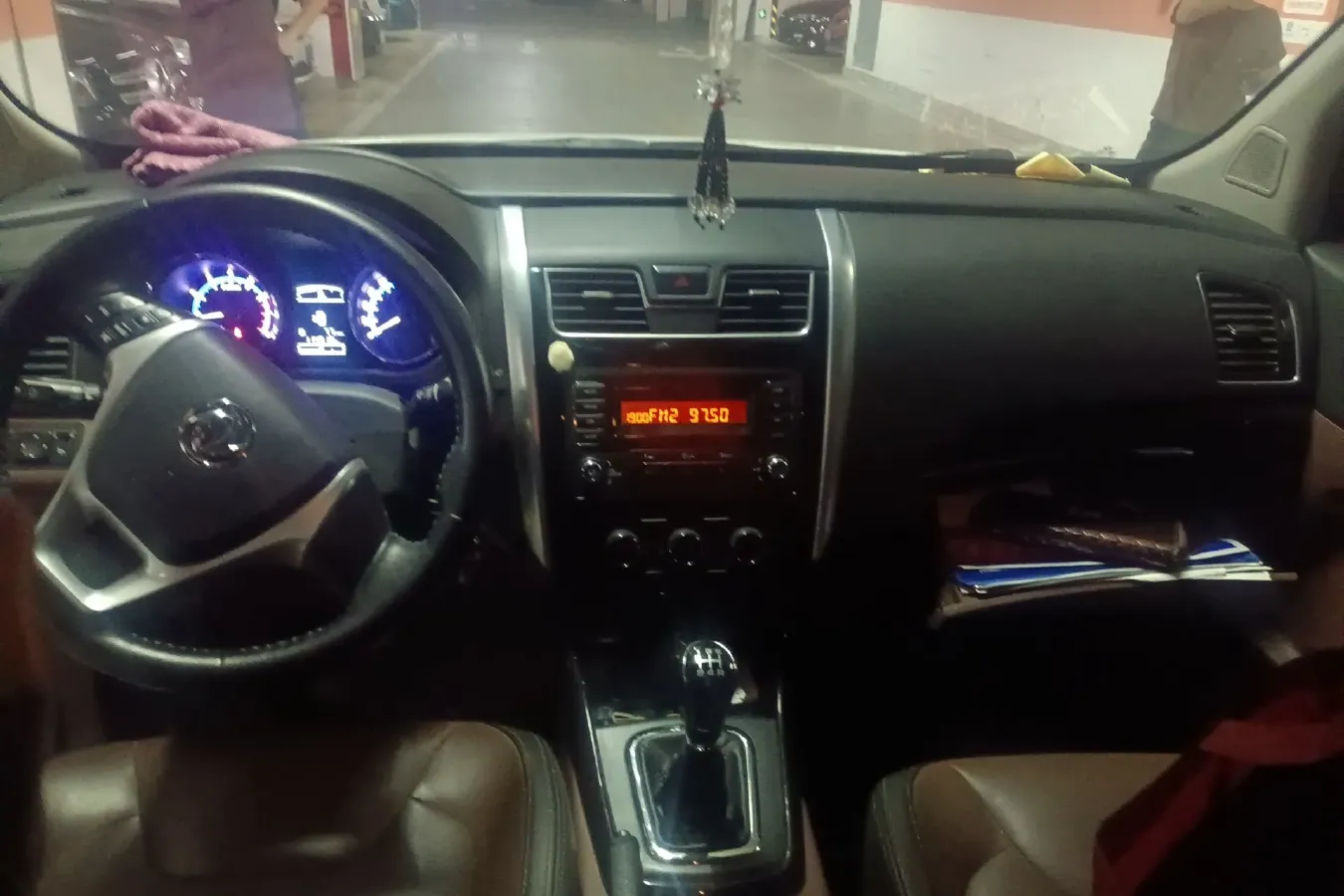 2016 DongFeng Forthing SX6 1.6L 122HP L4 5MT,autocango,china used car exporter,china ev exporter,chinese used car exporter,chinese used ev exporter