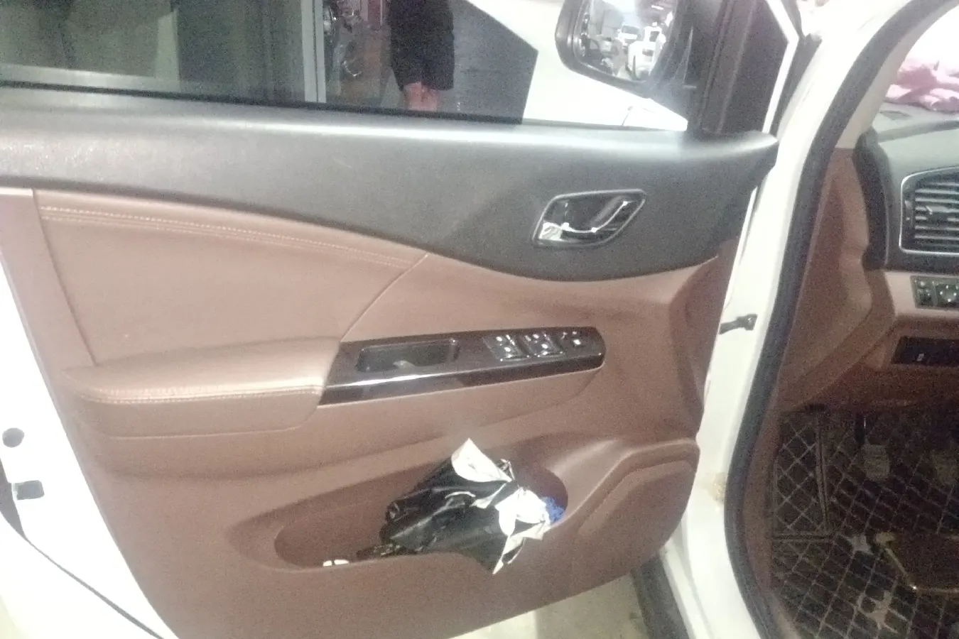 2016 DongFeng Forthing SX6 1.6L 122HP L4 5MT,autocango,china used car exporter,china ev exporter,chinese used car exporter,chinese used ev exporter