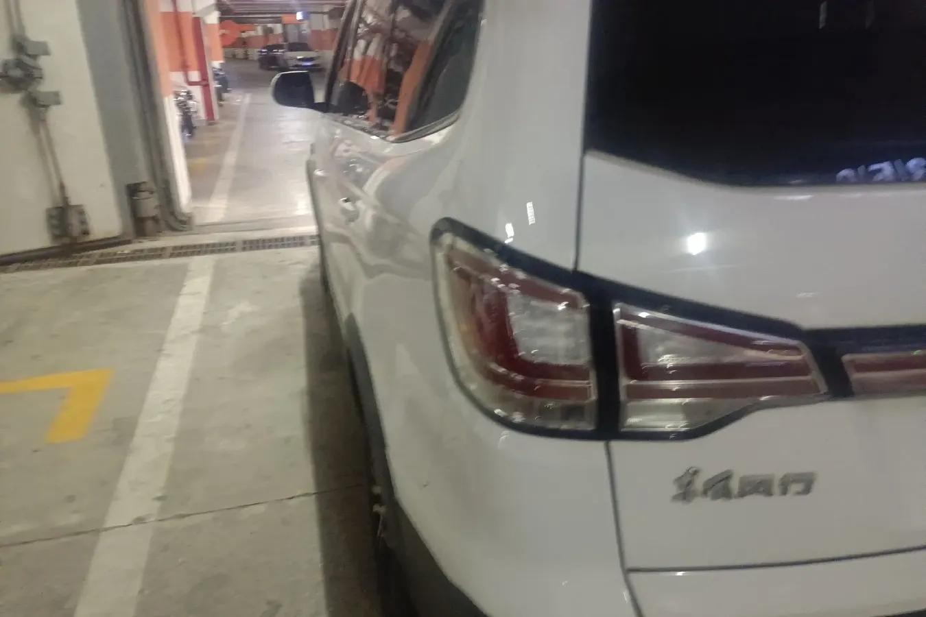 2016 DongFeng Forthing SX6 1.6L 122HP L4 5MT,autocango,china used car exporter,china ev exporter,chinese used car exporter,chinese used ev exporter