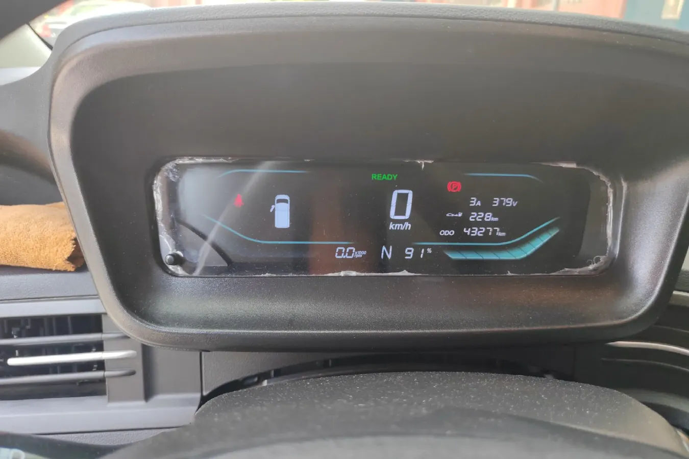 2019 Karry Dolphin EV BEV 44.5KWH,autocango,china used car exporter,china ev exporter,chinese used car exporter,chinese used ev exporter