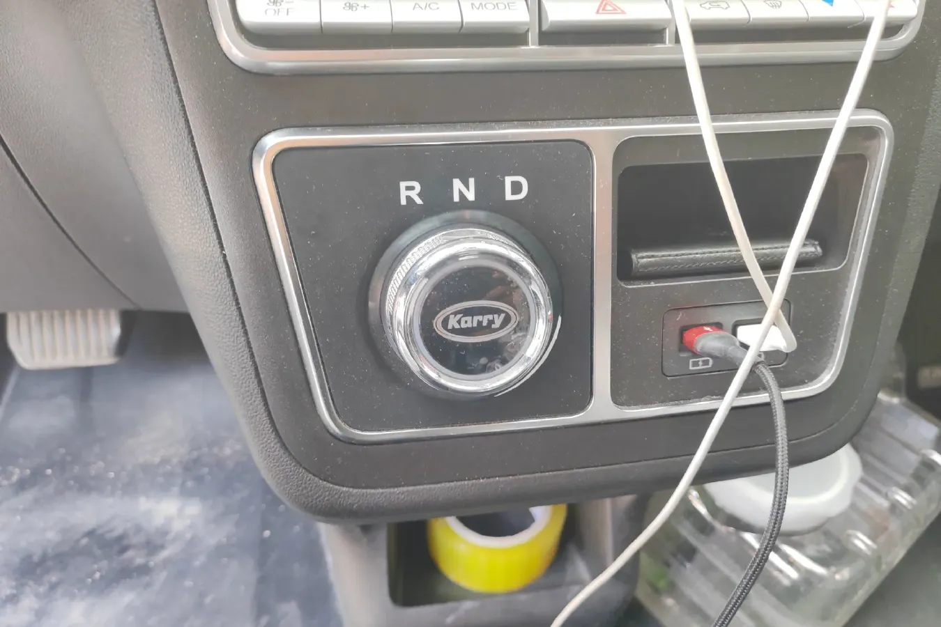 2019 Karry Dolphin EV BEV 44.5KWH,autocango,china used car exporter,china ev exporter,chinese used car exporter,chinese used ev exporter